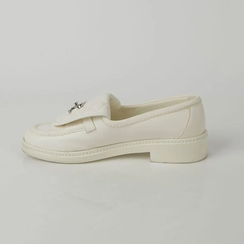 Size Cc Turnlock Loafer